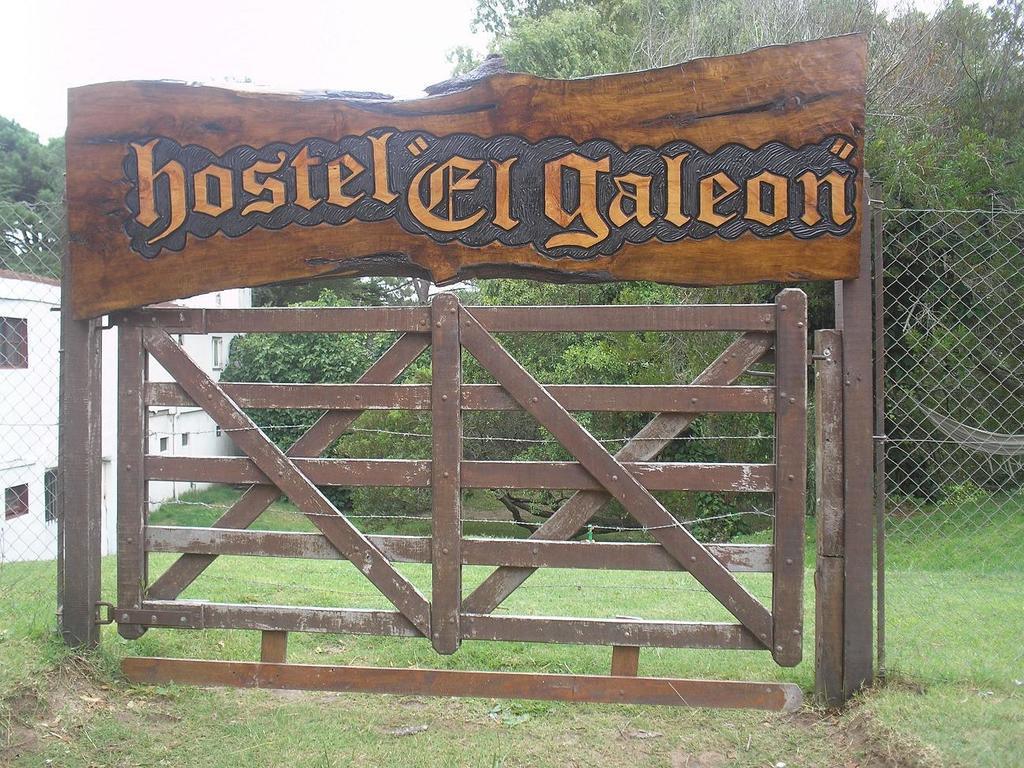 Hostel El Galeon Вилья-Хесель Экстерьер фото
